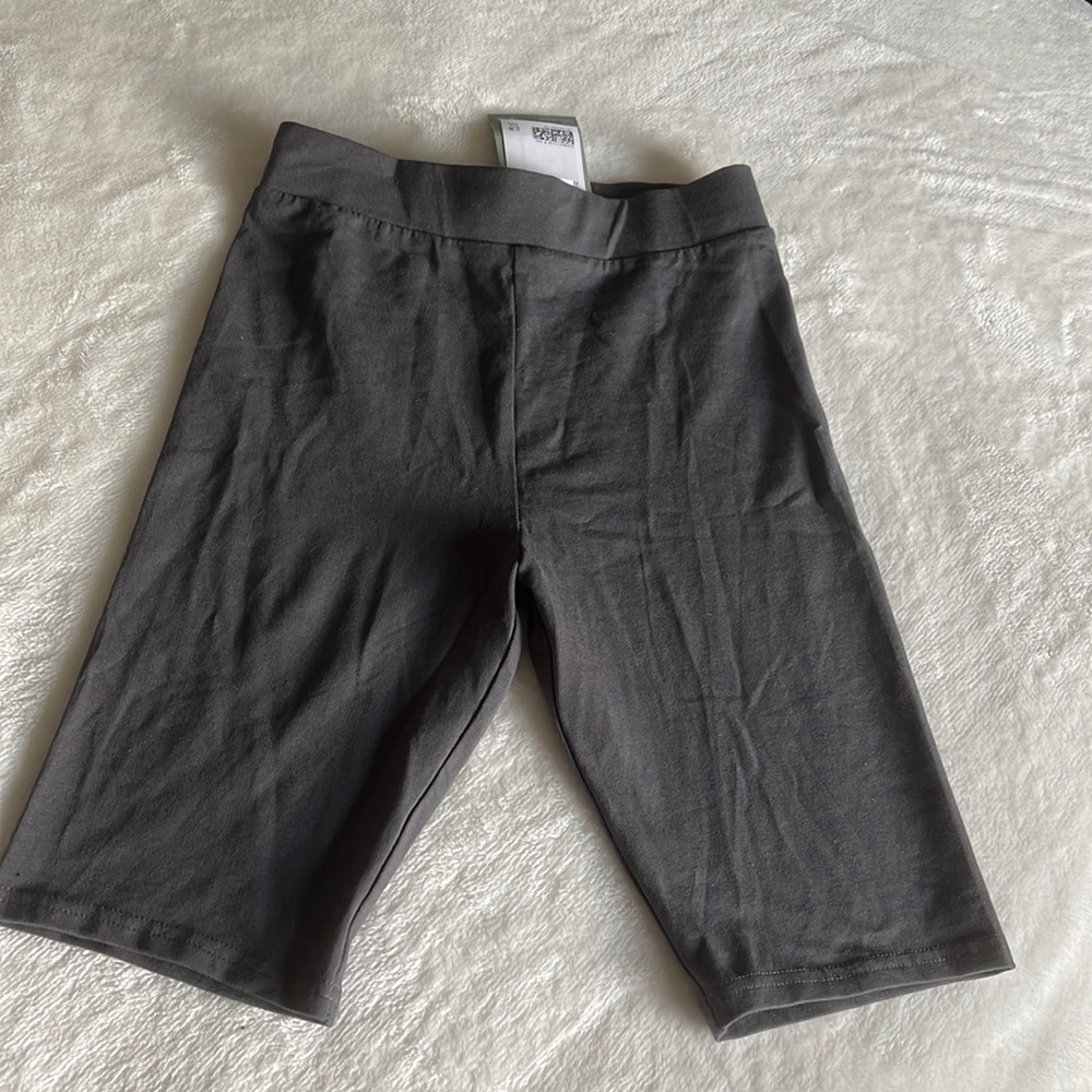 NWT H&M biker shorts